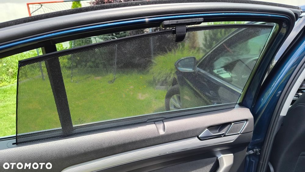 Volkswagen Passat - 7