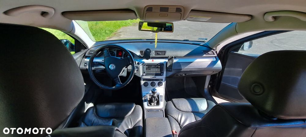 Volkswagen Passat 2.0 TDI Highline - 1