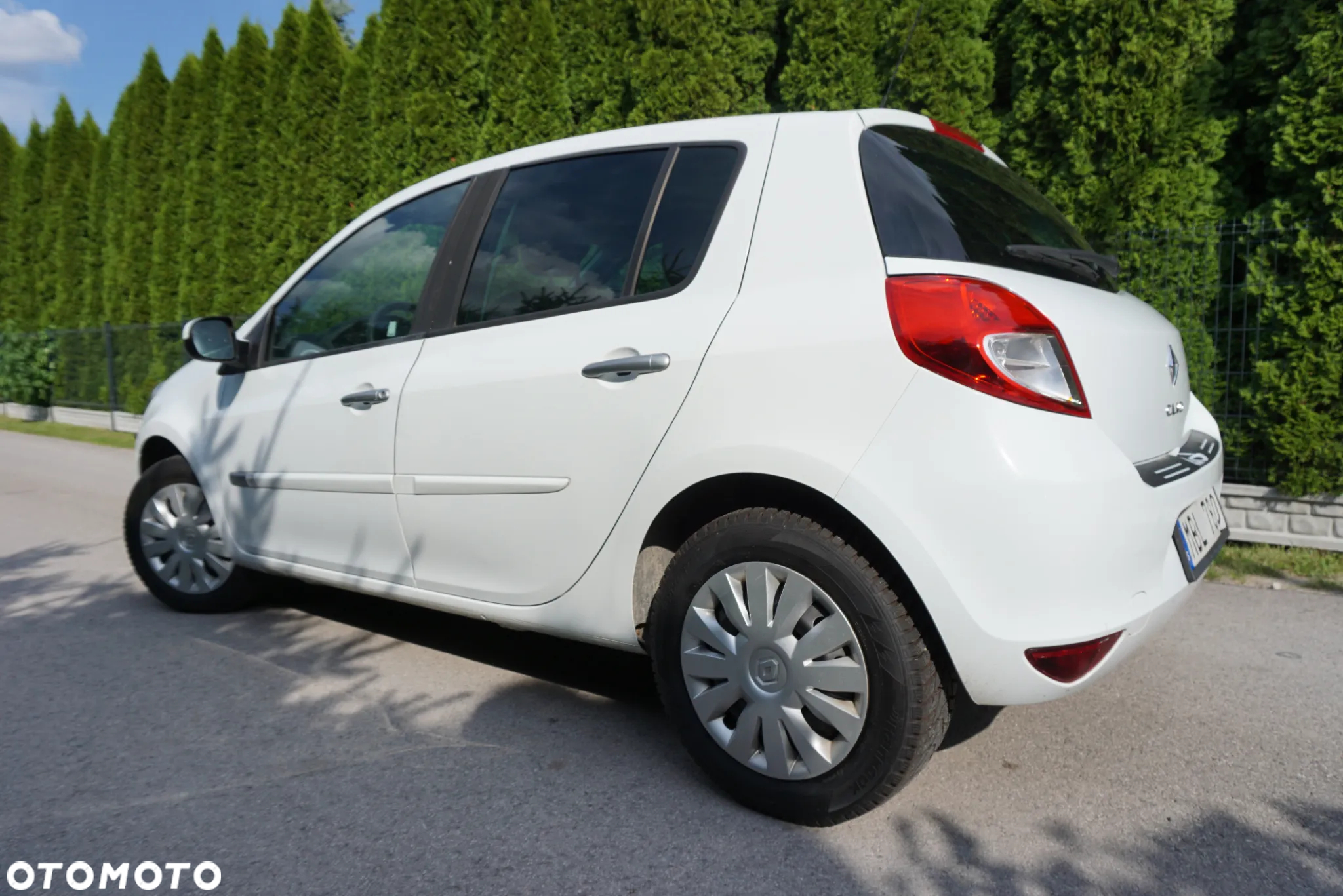 Renault Clio 1.2 16V 75 Expression - 13