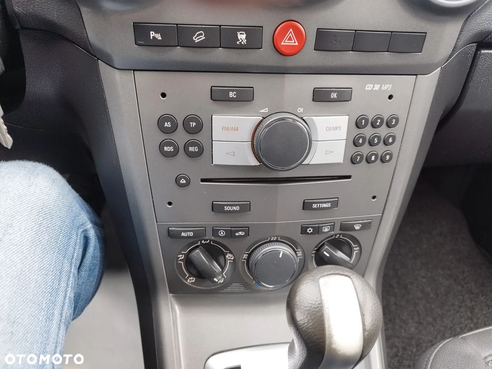 Opel Antara 2.0 CDTI Automatik 4x4 Cosmo - 38