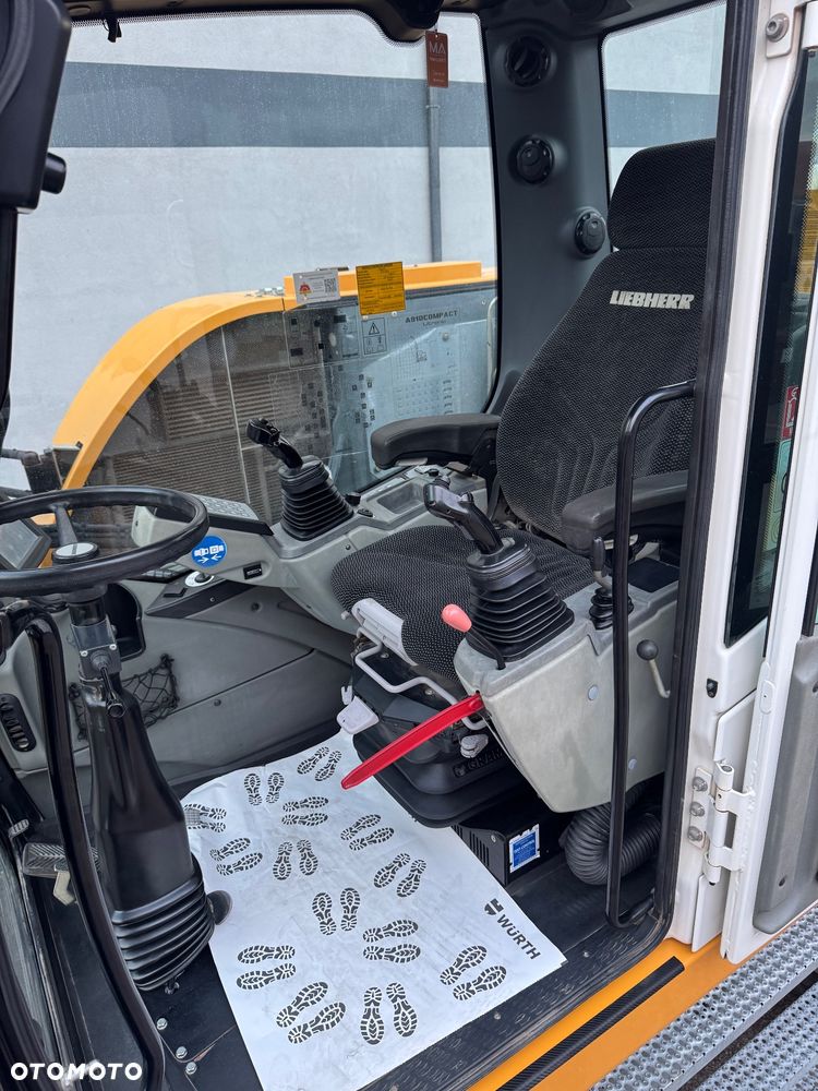 Liebherr A910 Compact Litronic - 20