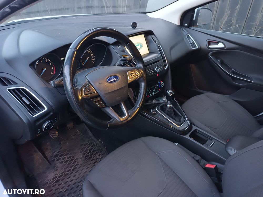Ford Focus 1.6 TI-VCT Titanium - 3