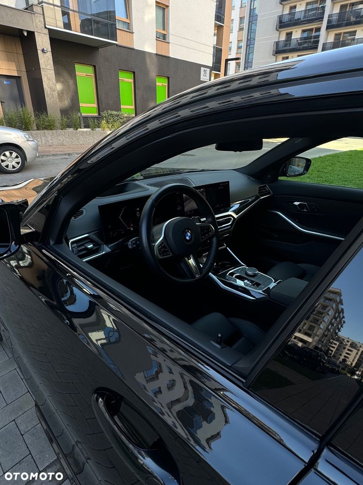BMW Seria 3 M340i xDrive - 14