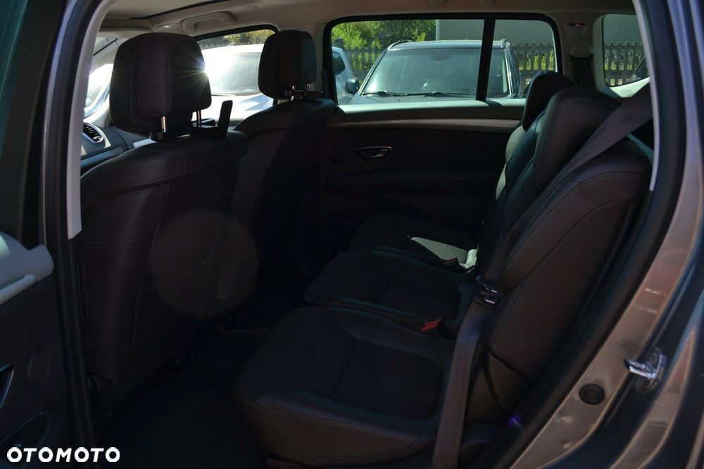 Renault Espace - 16