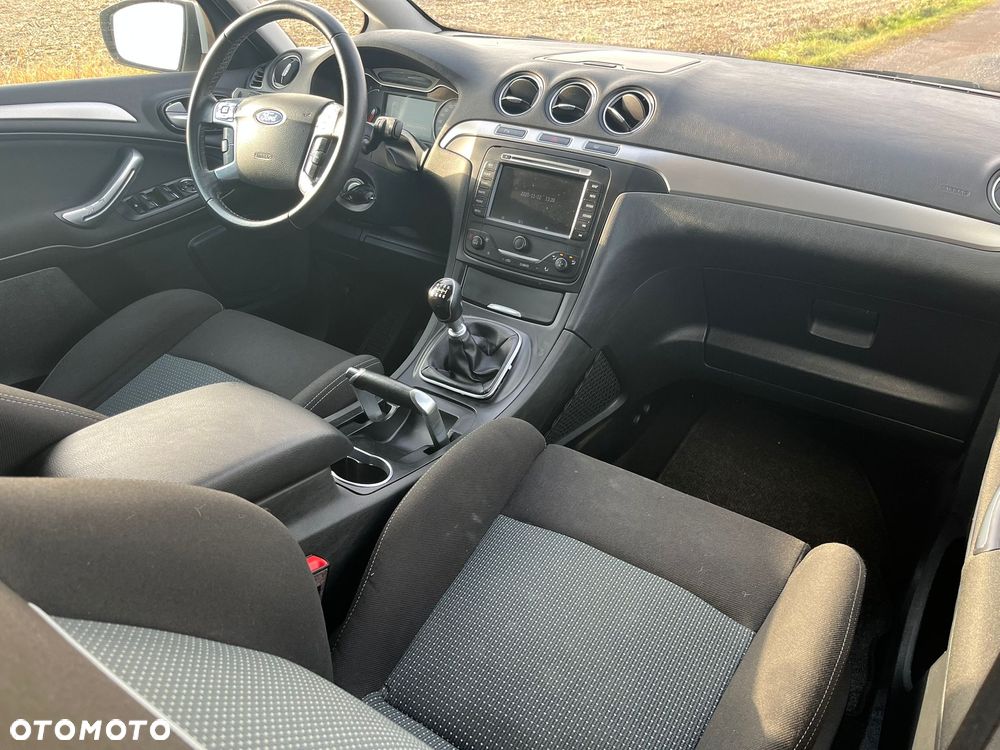 Ford S-Max - 5