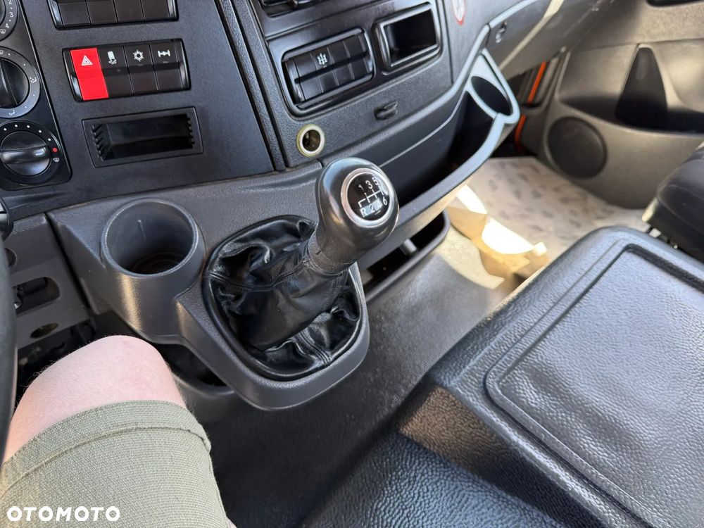 Mercedes-Benz ATEGO 818 4x2 EURO6 WYWROTKA TRÓJSTRONNA - 19