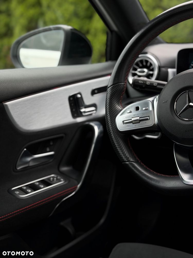 Mercedes-Benz Klasa A 200 AMG Line 7G-DCT - 16
