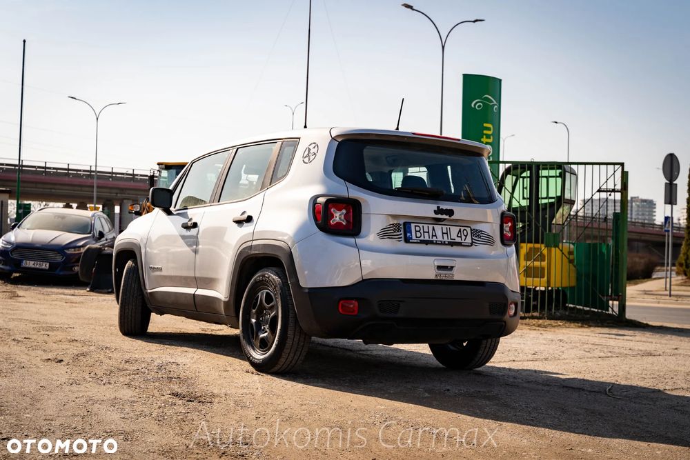 Jeep Renegade - 11