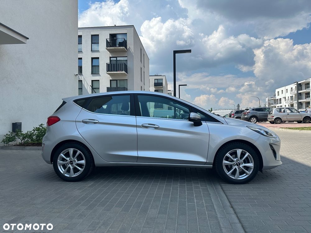 Ford Fiesta 1.1 S&S TITANIUM - 4