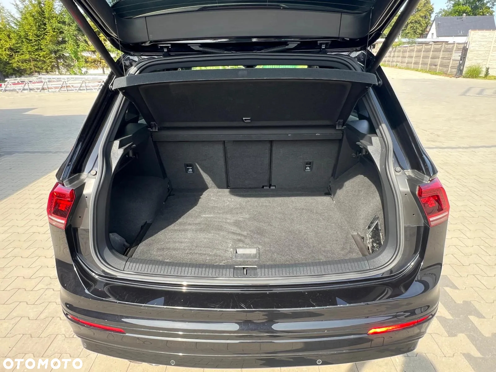 Volkswagen Tiguan - 14