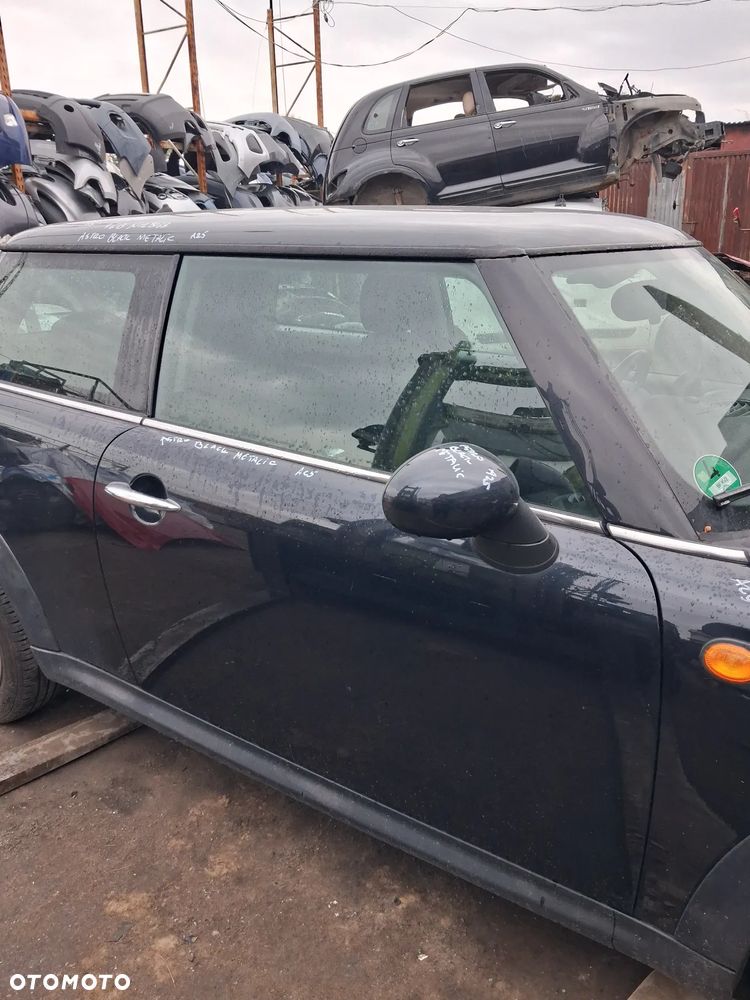 Mini Cooper 05 Drzwi prawe A25 - 2