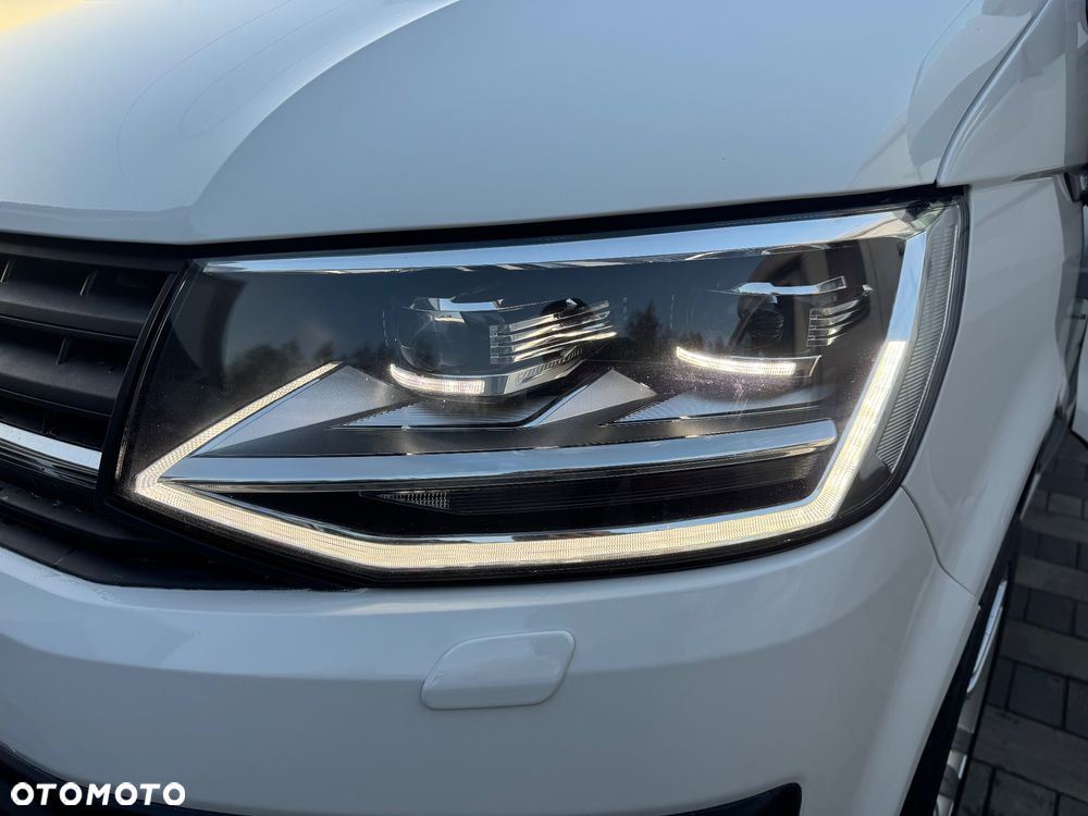 Volkswagen Transporter - 12