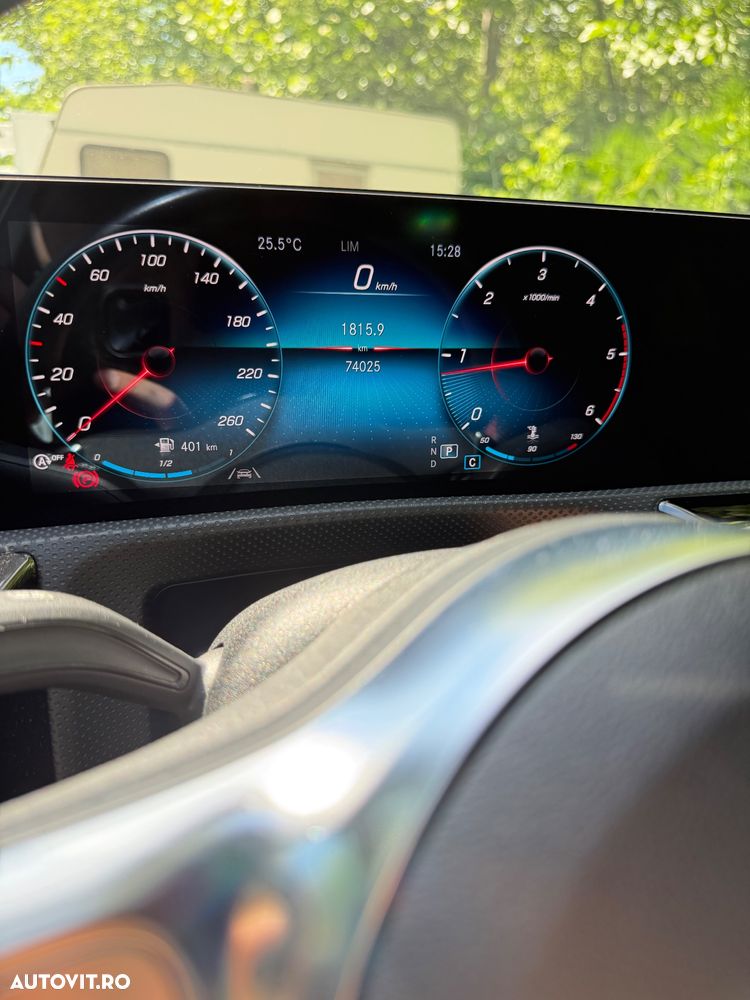 Mercedes-Benz A 200 d 8G-DCT Advanced AMG Line - 12