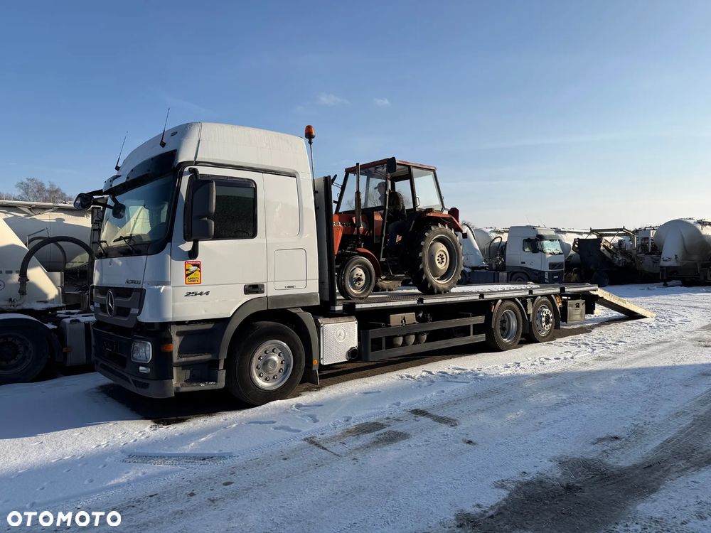 Mercedes-Benz Actros 2544 - 11