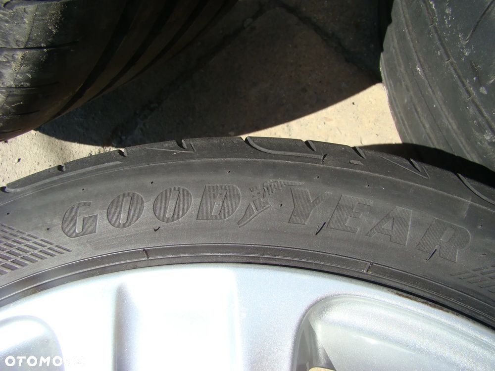 a451 5x112 Audi A4 B8 B9 A6 C6 8jx18 opony lato 245/40 - 9