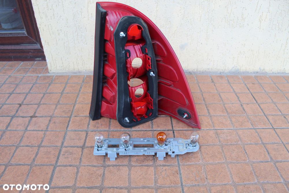 LAMPA LEWY TYŁ EU MERCEDES W203 LIFT KOMBI 2038202364 - 5