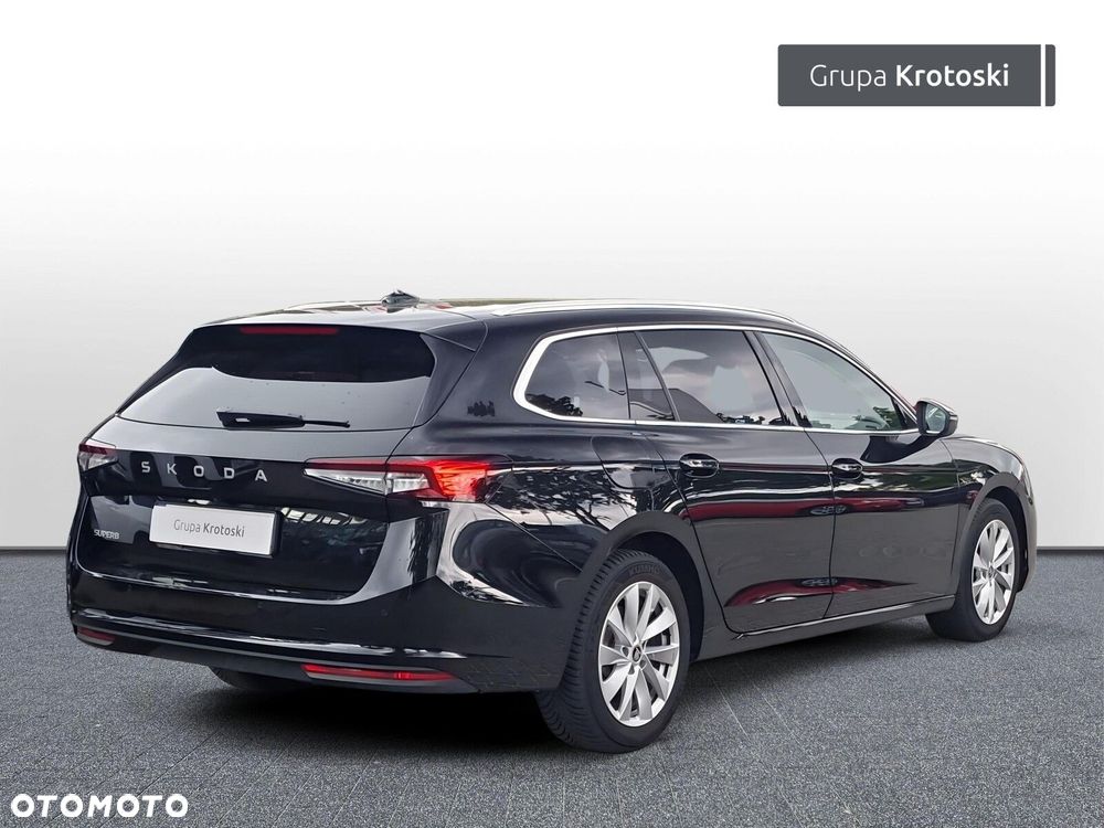 Skoda Superb 1.5 TSI mHEV Selection DSG - 6