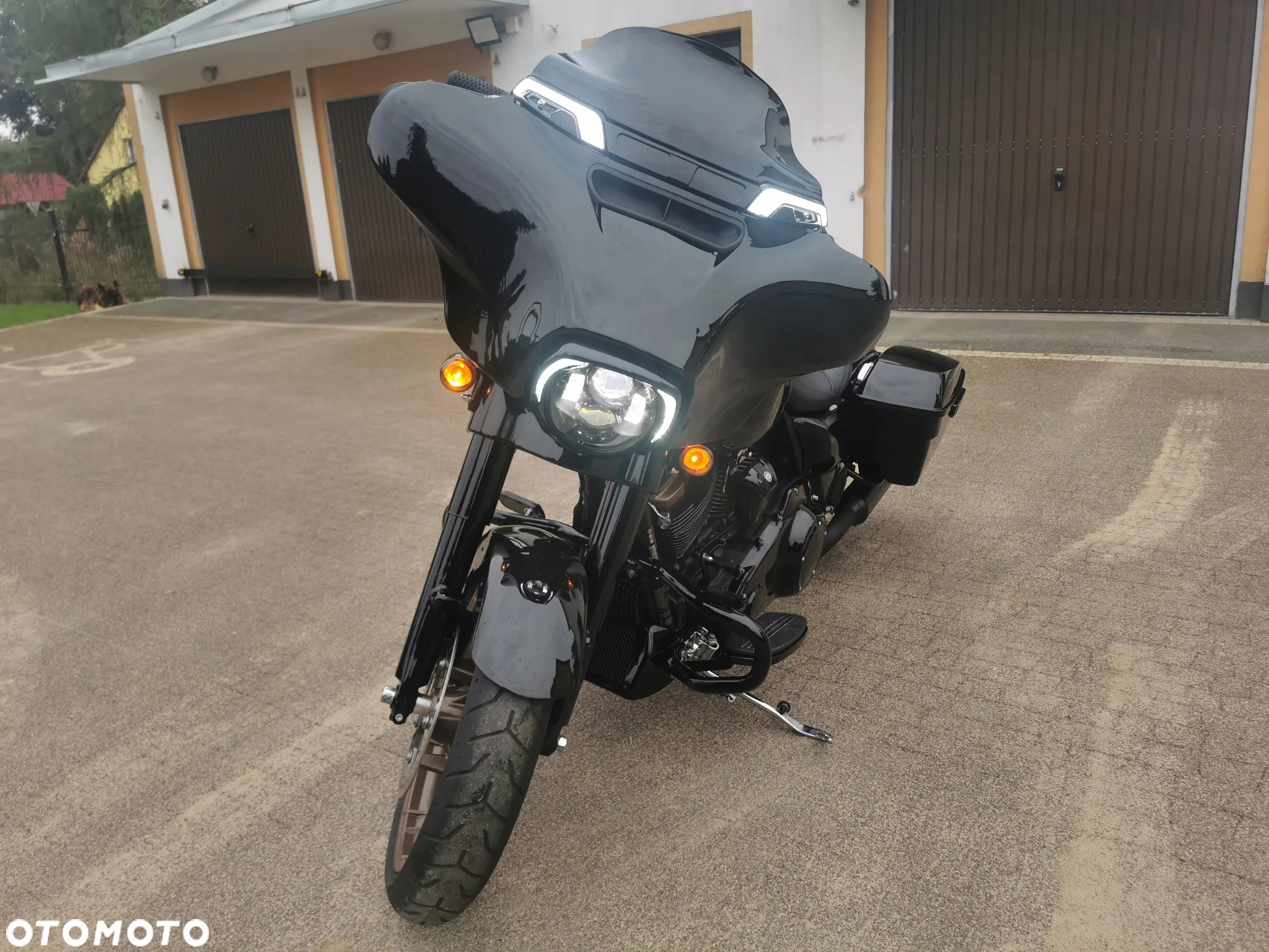 Harley-Davidson Touring Street Glide - 4