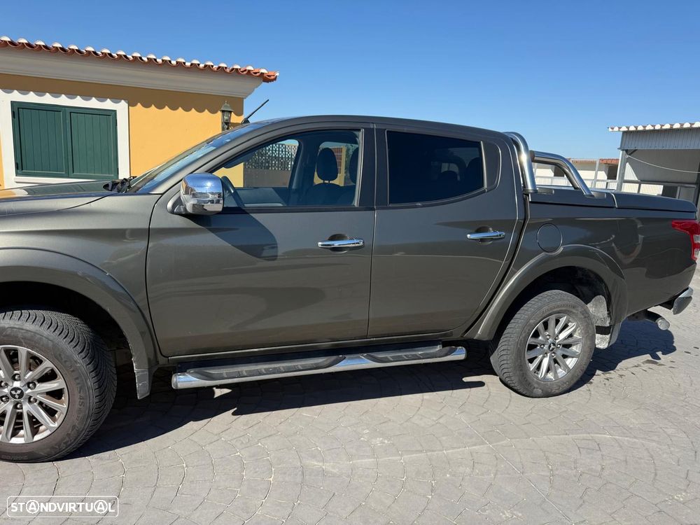 Mitsubishi L200 - 4