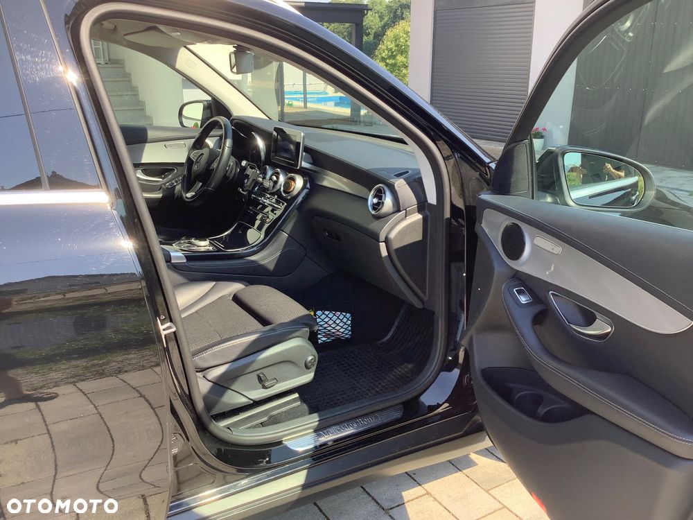 Mercedes-Benz GLC 220 d 4-Matic - 13