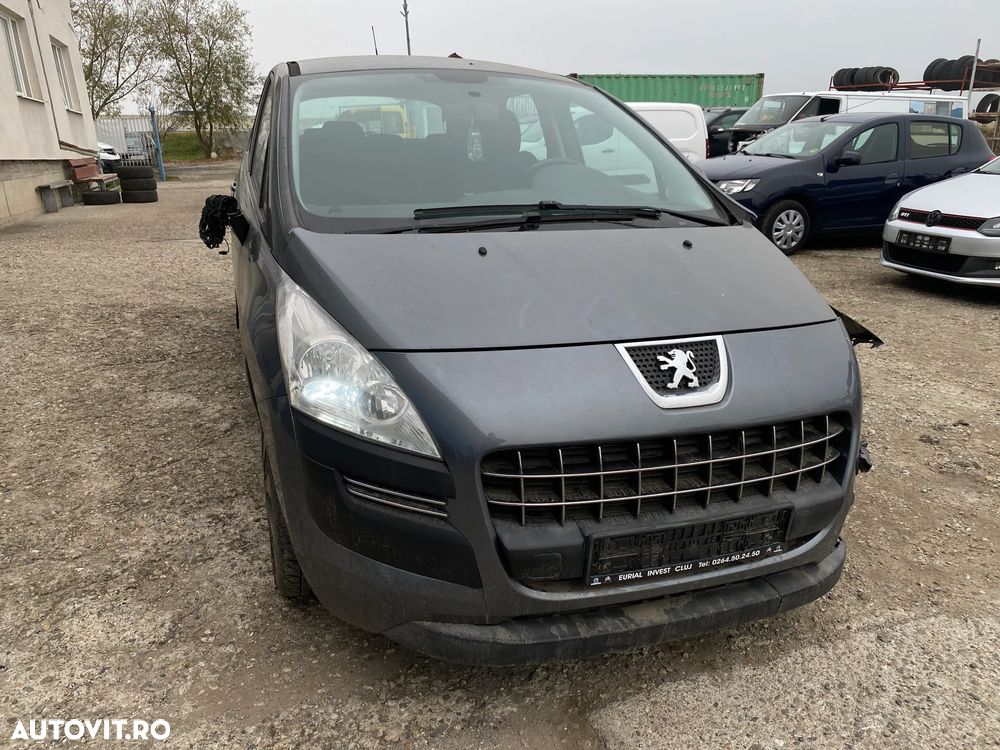 Dezmembrez piese Peugeot Pejo 3008 - 3