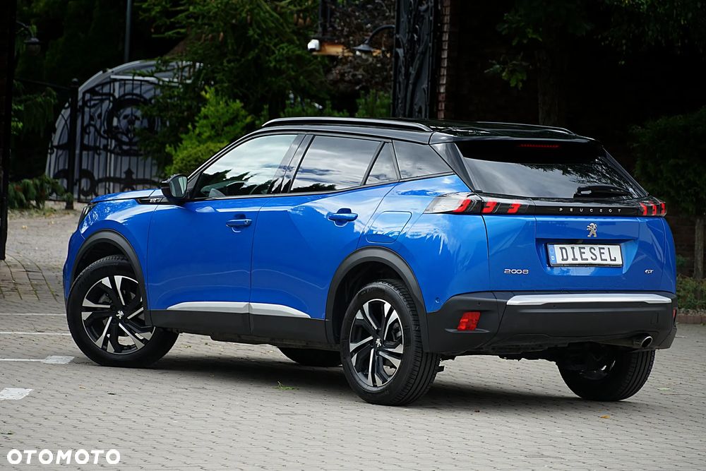 Peugeot 2008 - 10