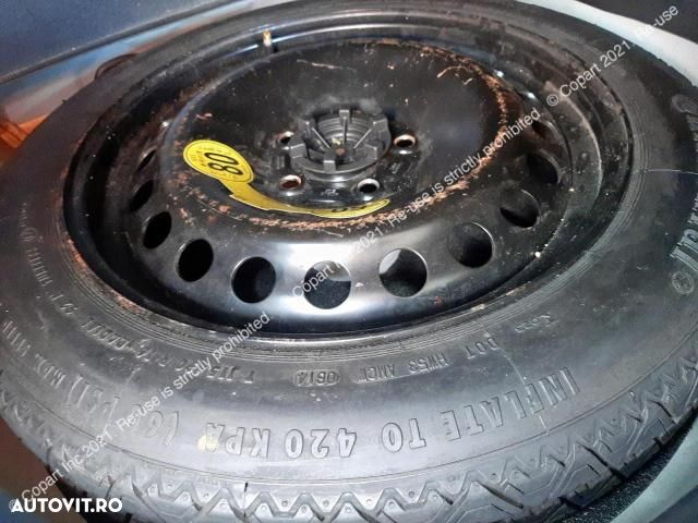 Dezmembrez Volvo V40 2015 1.6d - 11