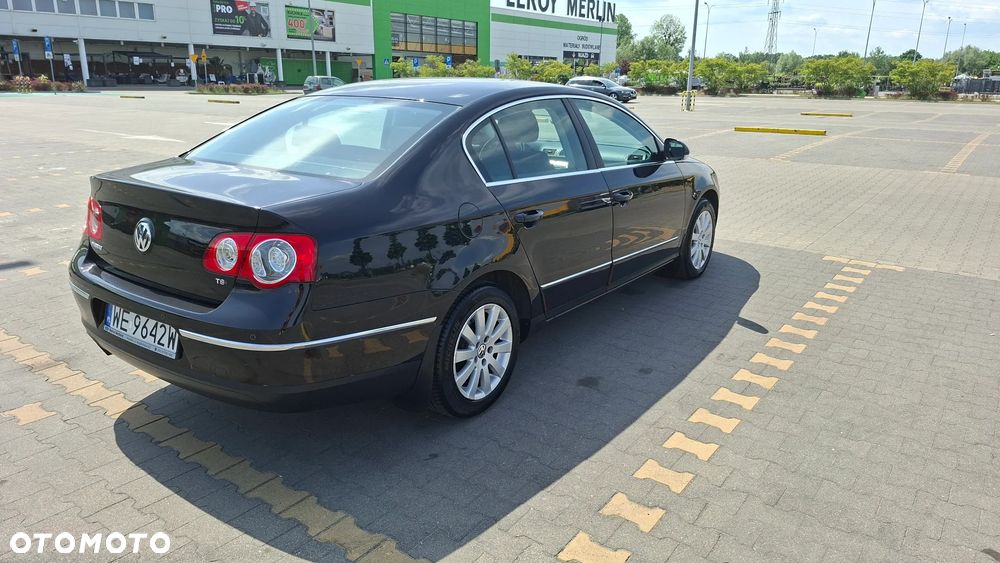 Volkswagen Passat 1.8 TSI Highline DSG - 5