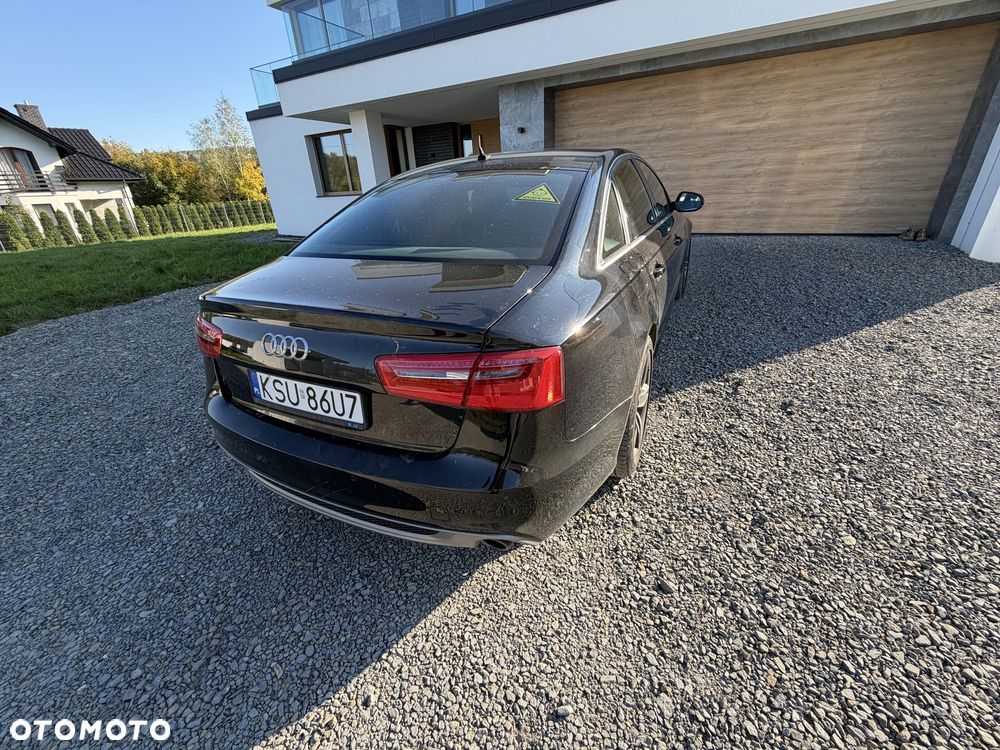 Audi A6 2011 photo 2