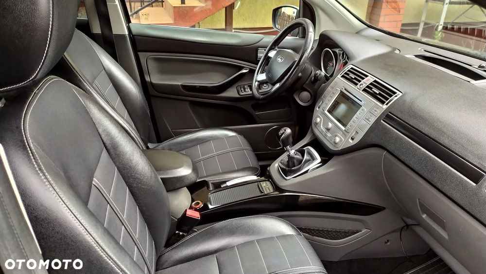 Ford Kuga 2.0 TDCi 2x4 Individual - 11