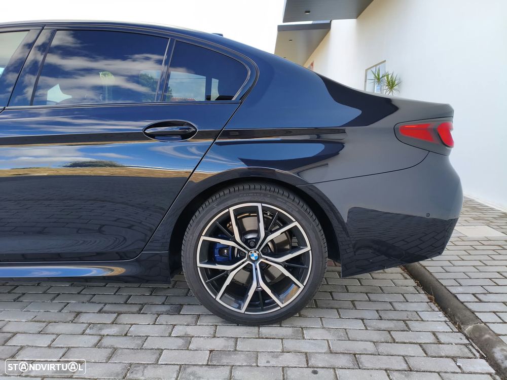 BMW 530 e Pack M - 25