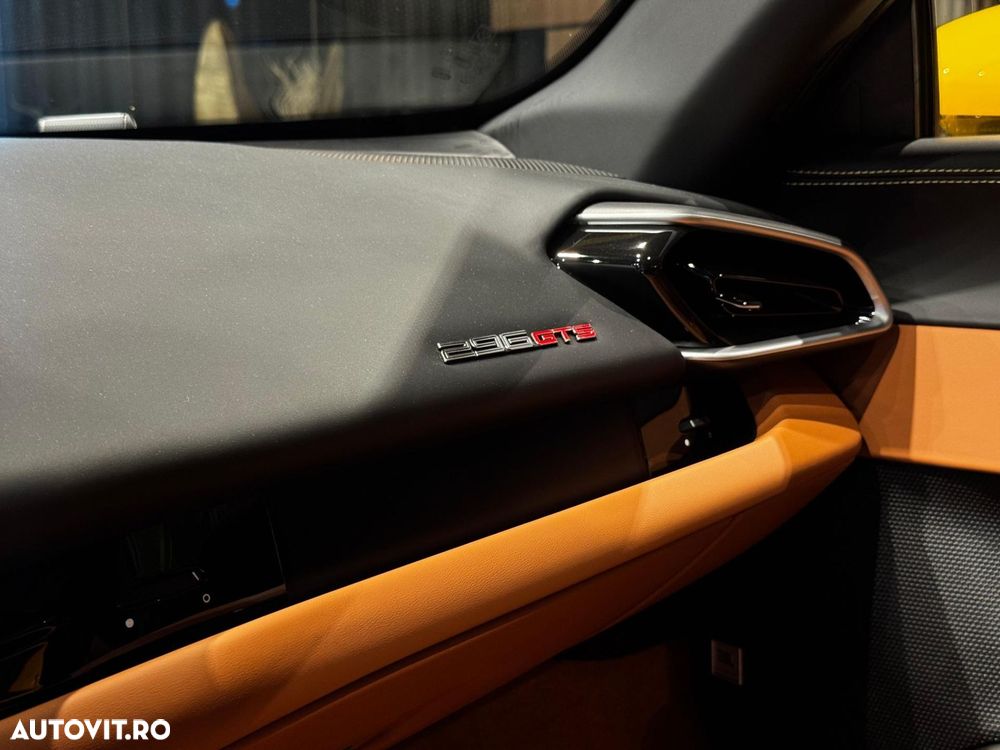 FERRARI 296 GTS 2024 — imagine 30
