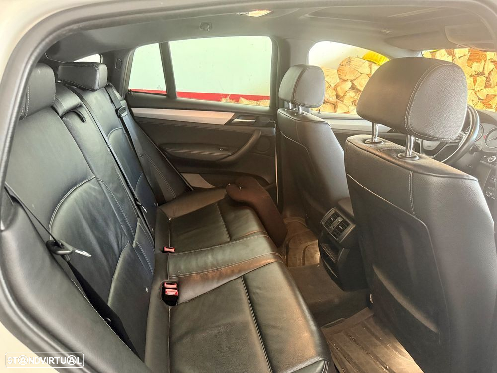 BMW X4 30 d xDrive Pack M - 12