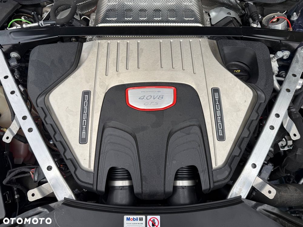Porsche Panamera GTS - 34