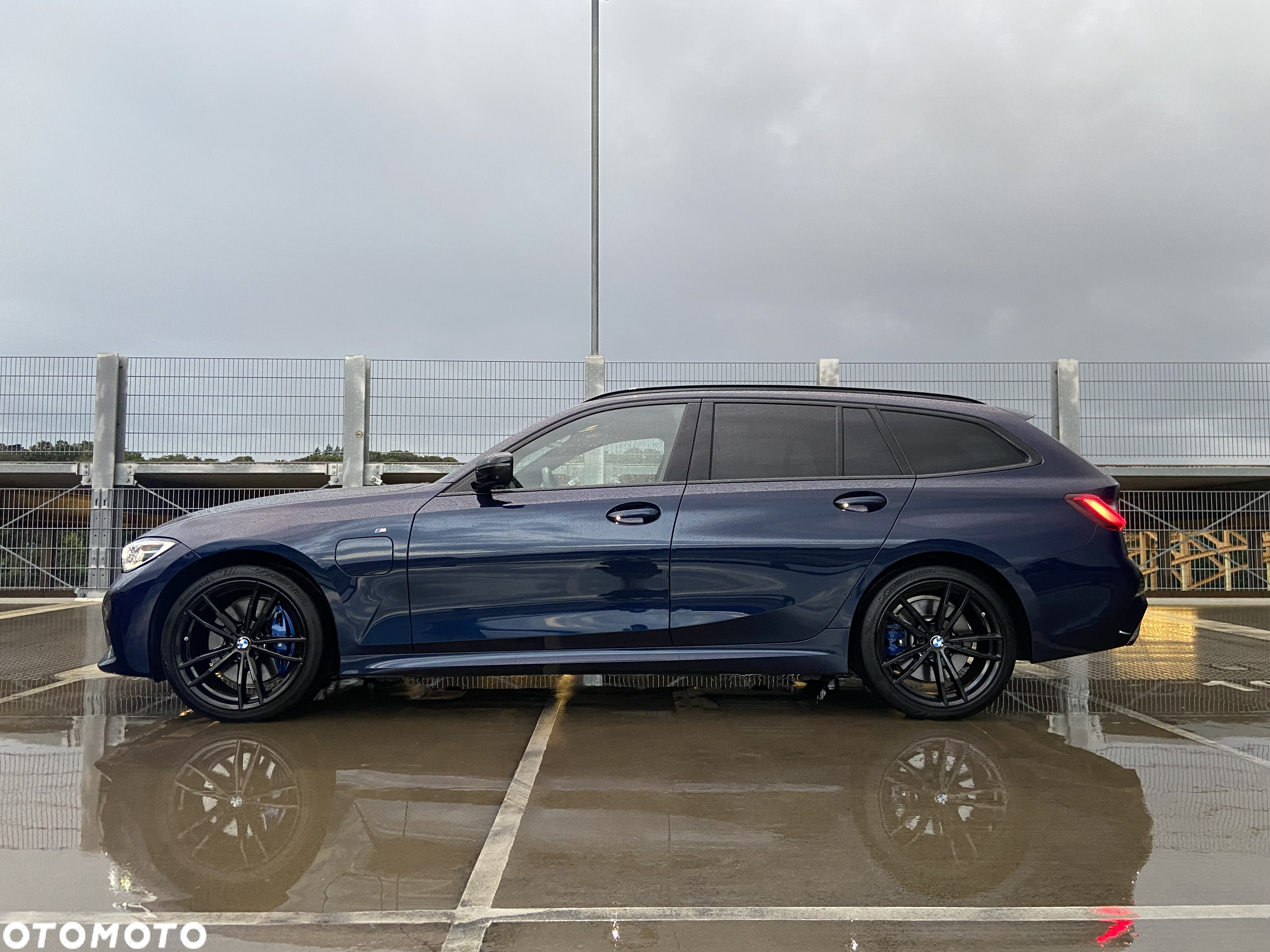 BMW Seria 3 330e Touring M Sport - 26