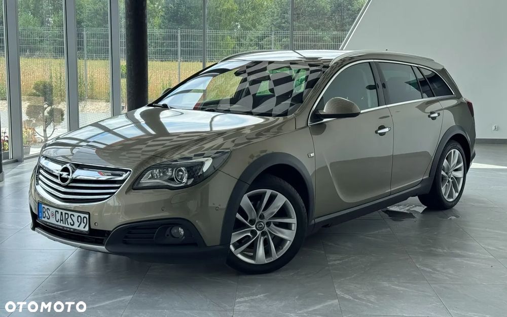 Opel Insignia - 1