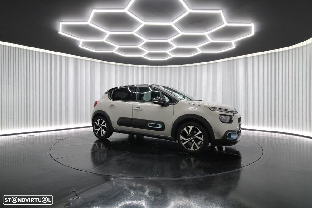 Citroën C3 1.2 PureTech Shine EAT6 - 11