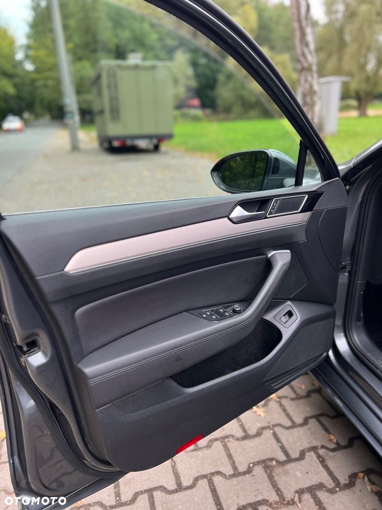 Volkswagen Passat 2.0 TDI BMT Highline DSG - 15