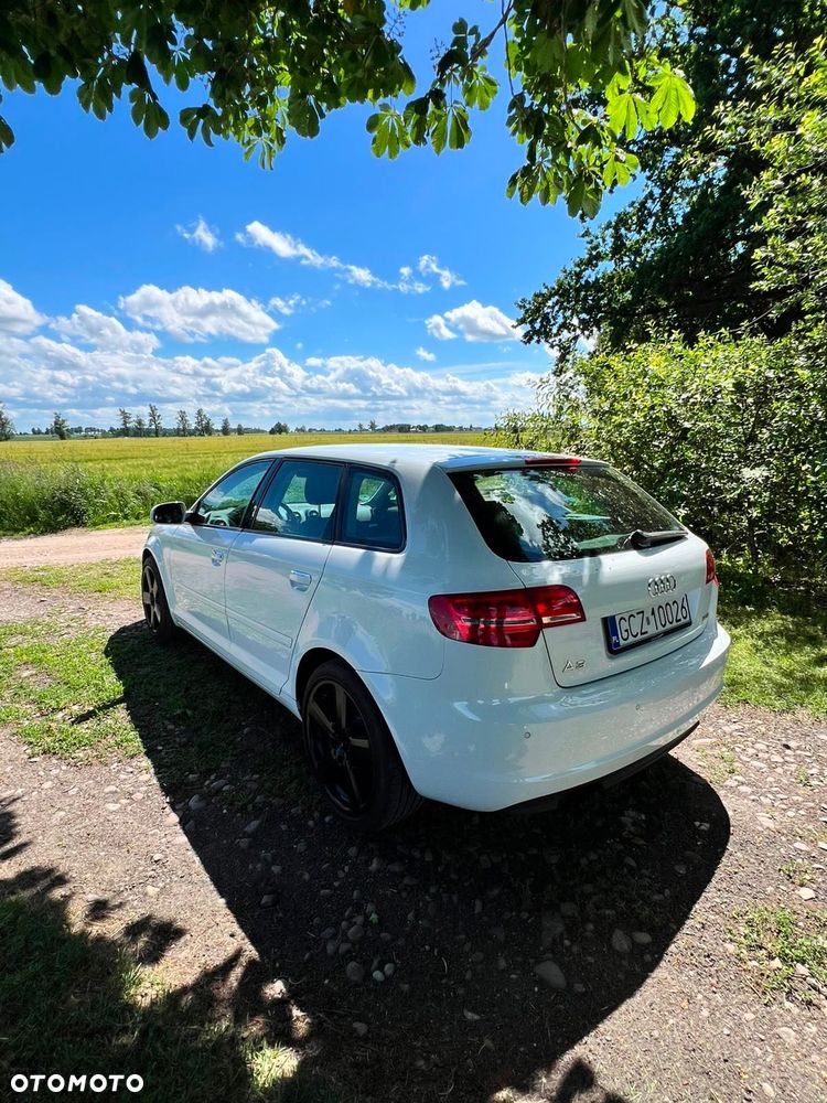 Audi A3 Sportback - 5
