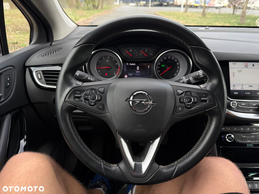 Opel Astra 1.4 Turbo Start/Stop Innovation - 11