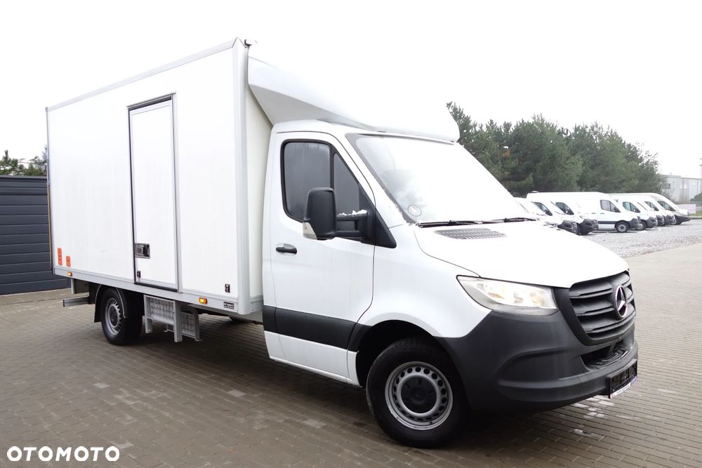 Mercedes-Benz Sprinter 3.0 CDI Automat 190 KM Kontener +Winda  750 kg. - 1