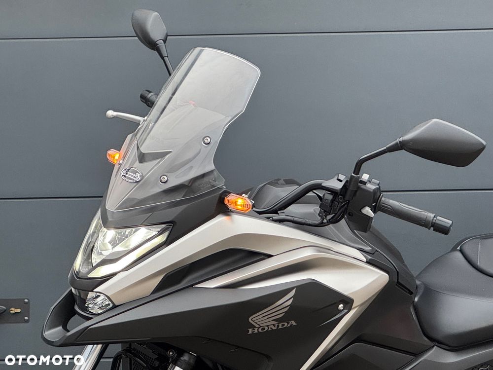Honda NC - 22