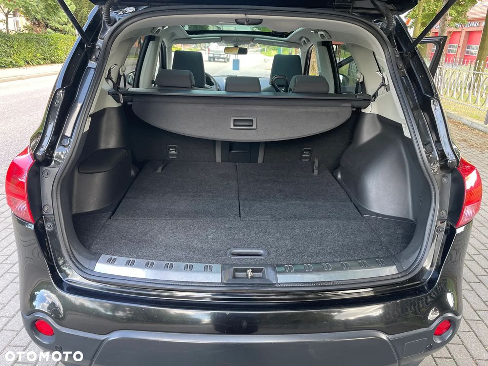 Nissan Qashqai+2 - 21