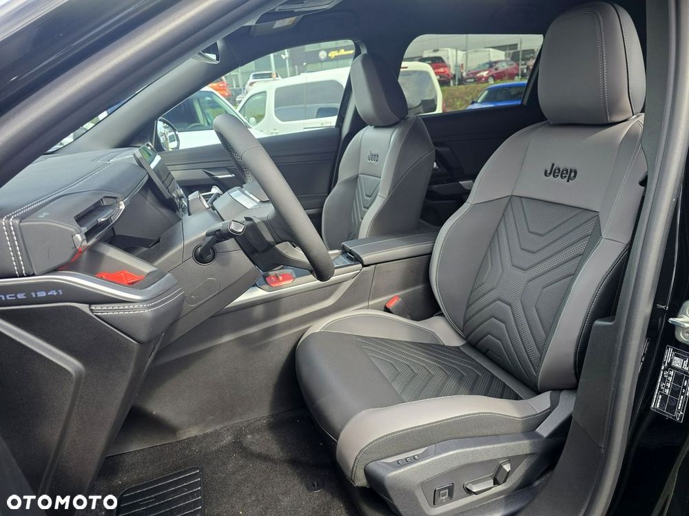 Jeep Compass - 14