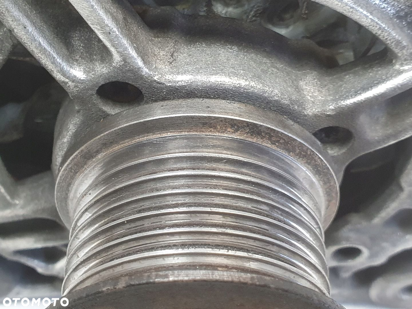 Renault Master II 2.5 DCI ALTERNATOR 0124525044 150A bosch - 8