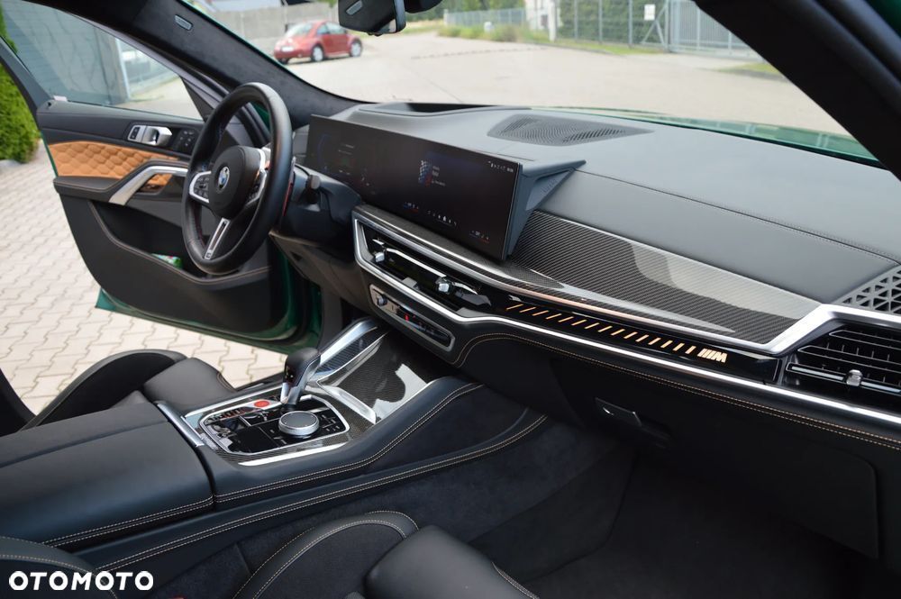 BMW X6M - 28