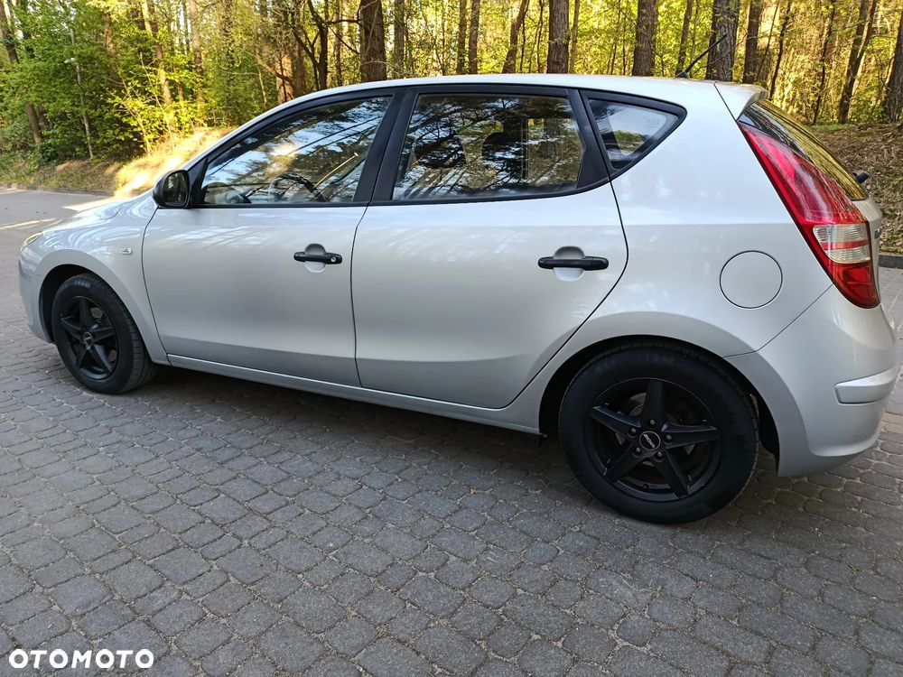 Hyundai i30 1.4 Blue Comfort - 12