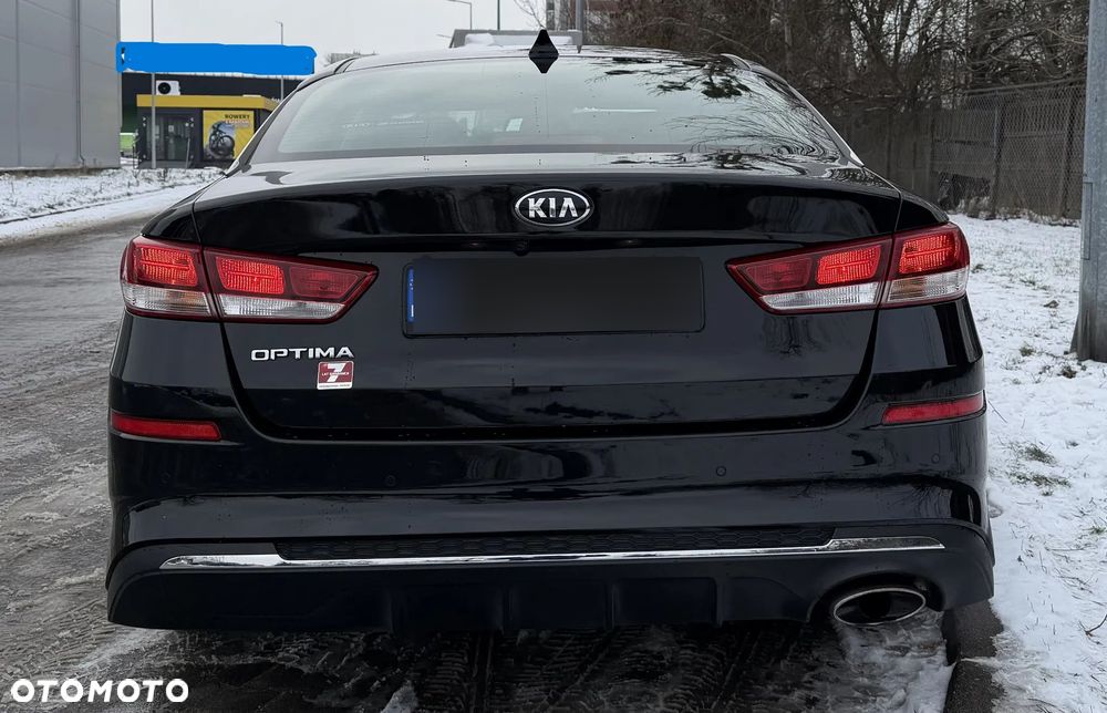 Kia Optima 1.6 T-GDI L DCT - 24