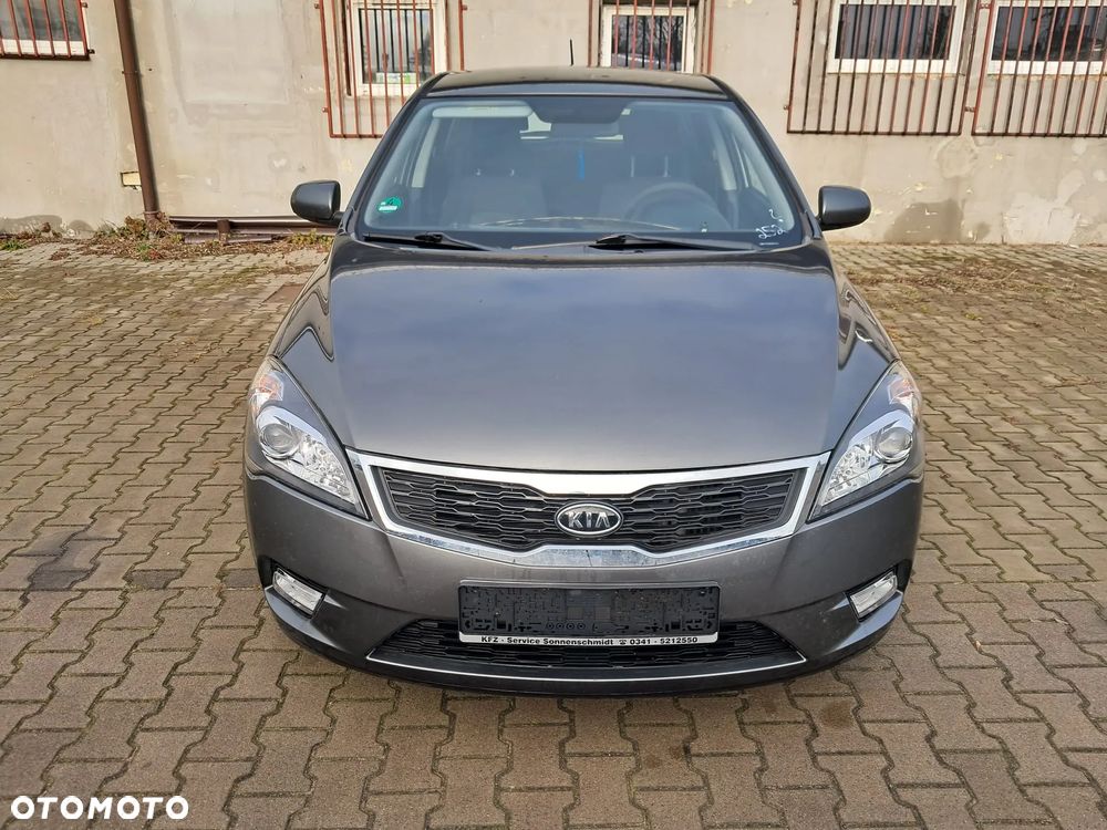 Kia Ceed 1.6 Crdi Comfort + - 2