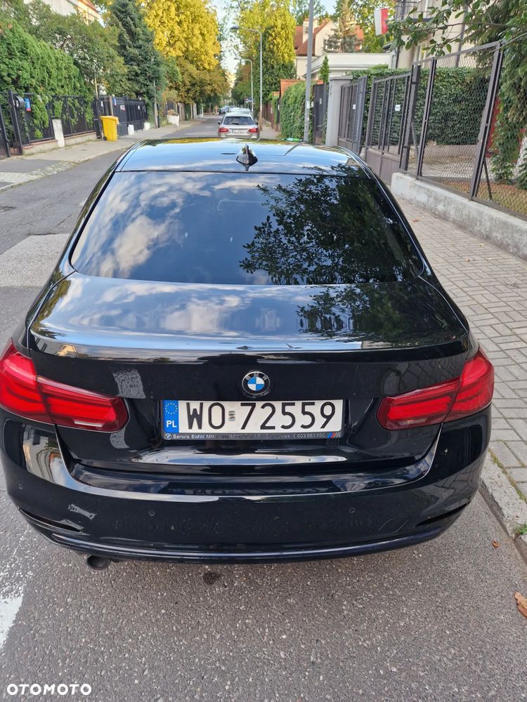 BMW Seria 3 318i Sport Line Shadow - 4